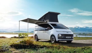 Die Front des Staria ist futuristisch